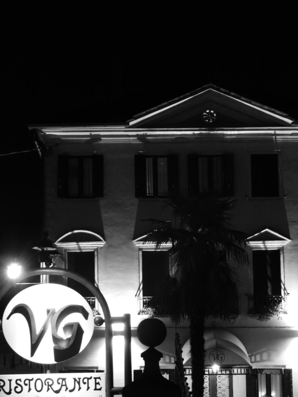 Villa Goetzen Доло Екстериор снимка